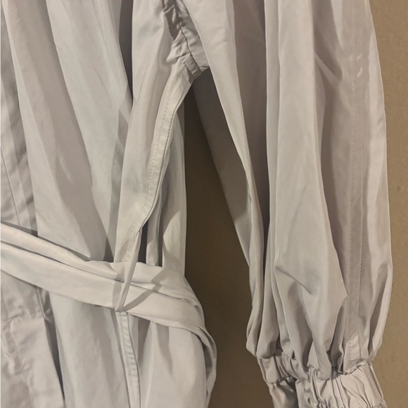 I.C collection Stylish Beige Ruffle Trench rain Coat L - Picture 4 of 8